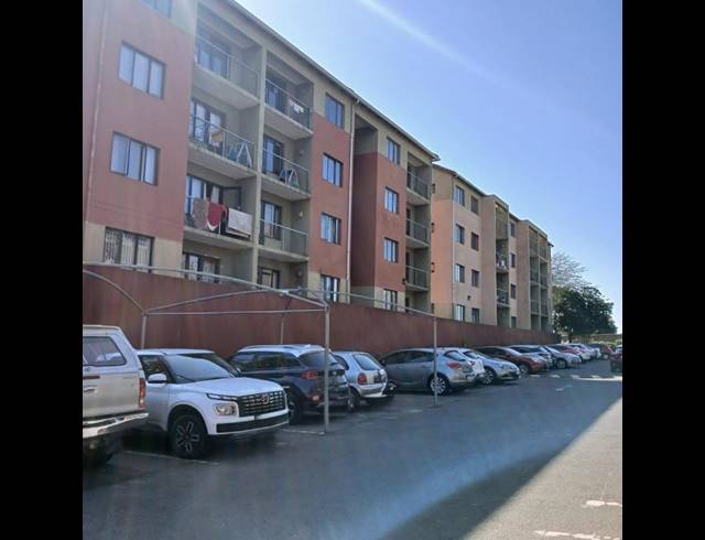 3 BEDROOM APARTMENT FOR SALE IN MONTCLAIR